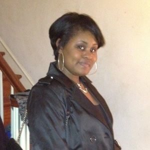 Meet your Posher, Farrah